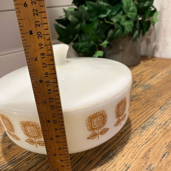 FEDERAL GLASS Vintage 60s Large Sunflower Milk Glass - Picture 10 of 10